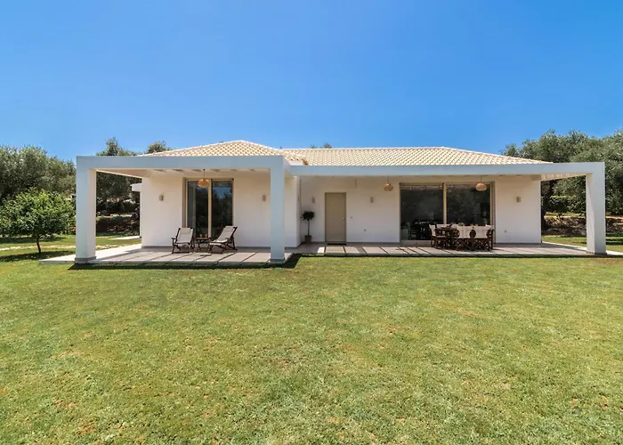 Villa Mavra